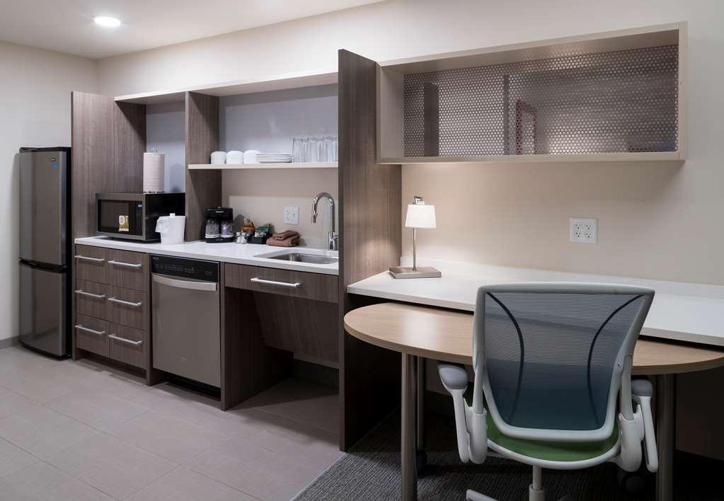 Home2 Suites By Hilton Cape Canaveral Cruise Port Δωμάτιο φωτογραφία