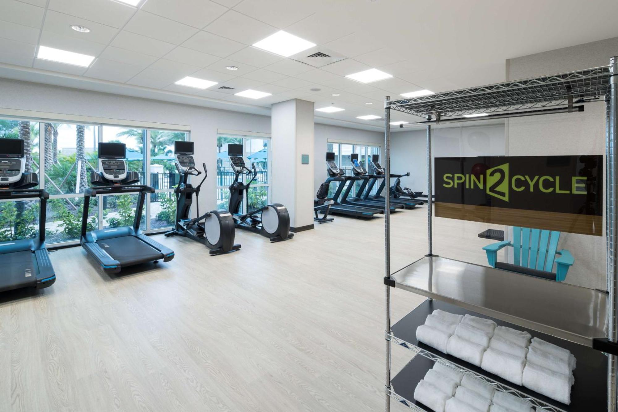 Home2 Suites By Hilton Cape Canaveral Cruise Port Εξωτερικό φωτογραφία