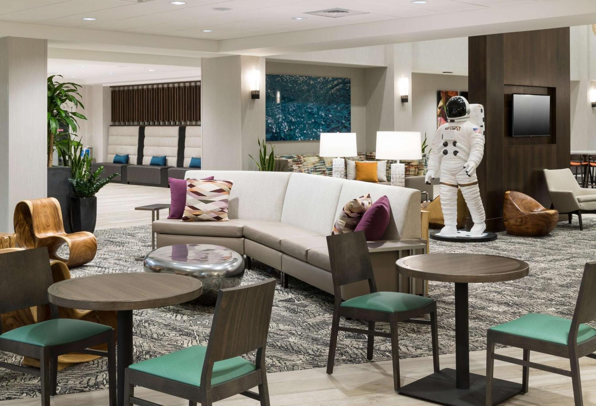Home2 Suites By Hilton Cape Canaveral Cruise Port Εξωτερικό φωτογραφία