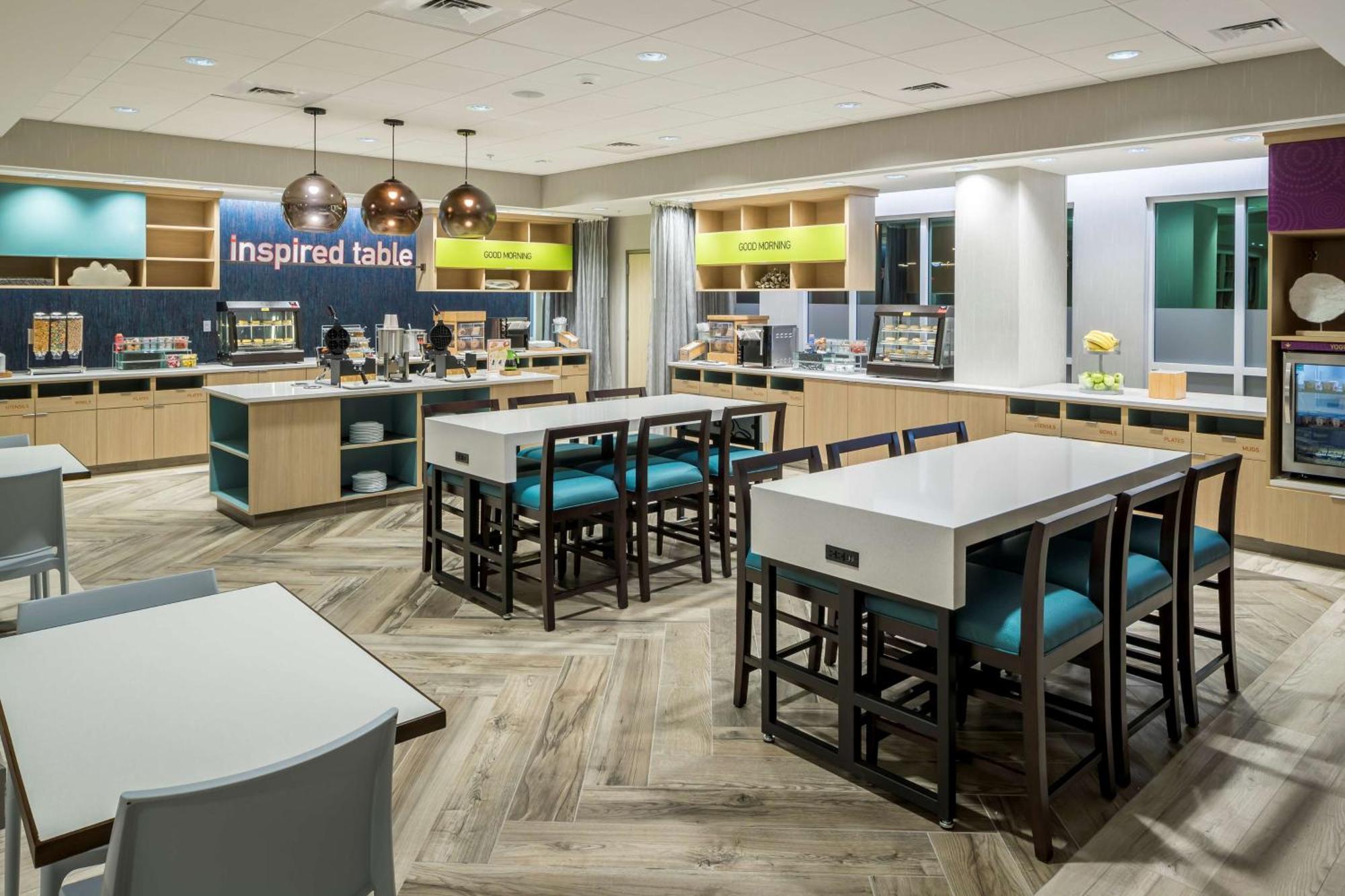 Home2 Suites By Hilton Cape Canaveral Cruise Port Εξωτερικό φωτογραφία